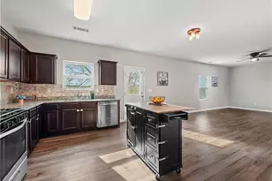 1308 Turning Leaf Ln, Pendergrass, GA 30567 - Photo 8