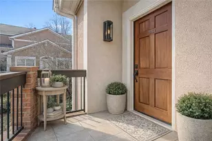 5364 Brooke Ridge Dr, Dunwoody, GA 30338 - Photo 6