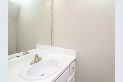 5707 Wells Circle, Stone Mountain, GA 30087 - Photo 10