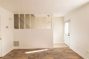 1223 Cedar Creek Ct, Conyers, GA 30012 - Photo 6