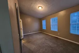 1691 Redan W, Lithonia, GA 30058 - Photo 16