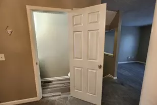 1691 Redan W, Lithonia, GA 30058 - Photo 6