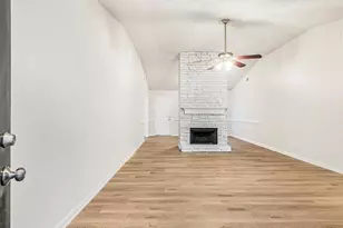 1091 Commons Ct, Jonesboro, GA 30238 - Photo 8