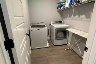 208 Shields St, Winder, GA 30680 - Photo 18