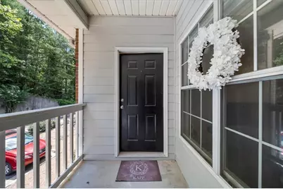 123 Streamside Drive, Roswell, GA 30076 - Photo 4