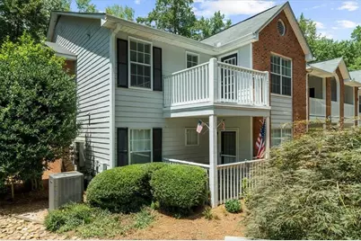 123 Streamside Drive, Roswell, GA 30076 - Photo 2