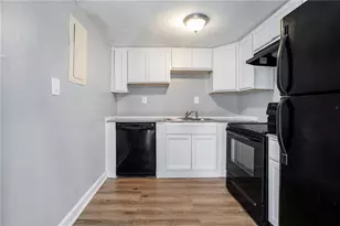 1151 Rankin St, Stone Mountain, GA 30083 - Photo 4