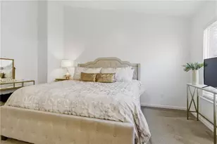 1428 Liberty Pkwy NW, Atlanta, GA 30318 - Photo 16