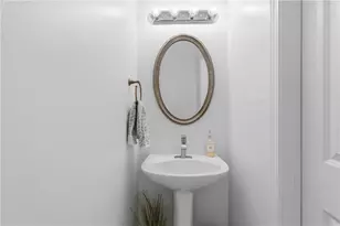 1428 Liberty Pkwy NW, Atlanta, GA 30318 - Photo 12