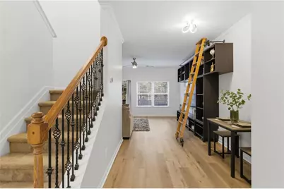 1428 Liberty Parkway NW, Atlanta, GA 30318 - Photo 10