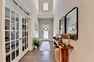 955 Laura Jean Ct, Buford, GA 30518 - Photo 4