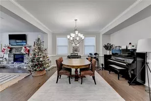 955 Laura Jean Ct, Buford, GA 30518 - Photo 8