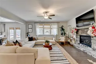 955 Laura Jean Ct, Buford, GA 30518 - Photo 12