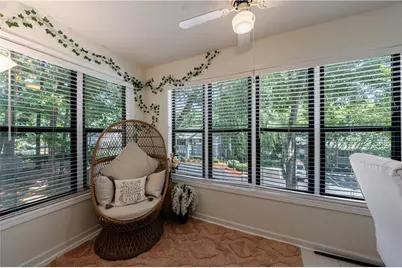 215 Summit North Drive NE, Atlanta, GA 30324 - Photo 14