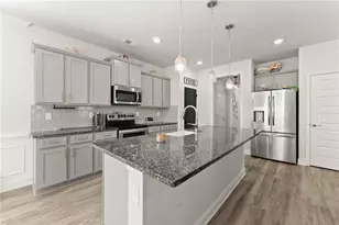 304 Magnolia Villas Dr, Cornelia, GA 30531 - Photo 10