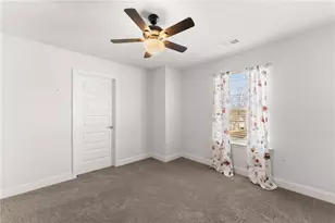 304 Magnolia Villas Dr, Cornelia, GA 30531 - Photo 28