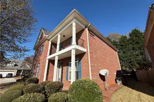 1128 Gateview Dr, Lawrenceville, GA 30046 - Photo 2