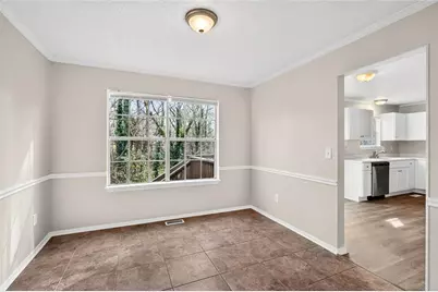 902 Trace Circle NE, Marietta, GA 30066 - Photo 6