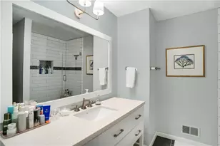 7307 St Charles Square, Roswell, GA 30075 - Photo 16