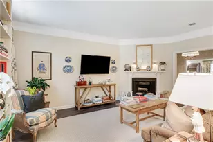 7307 St Charles Square, Roswell, GA 30075 - Photo 4