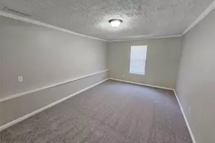 1037 Forest Path, Stone Mountain, GA 30088 - Photo 10