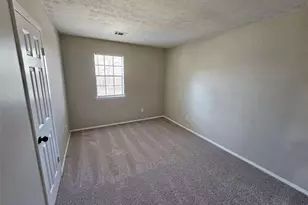 1037 Forest Path, Stone Mountain, GA 30088 - Photo 20