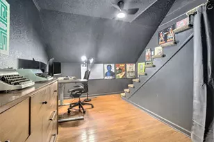 1010 Sasha Ln, Roswell, GA 30075 - Photo 6