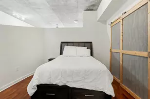 3324 Peachtree Rd NE, Atlanta, GA 30326 - Photo 18