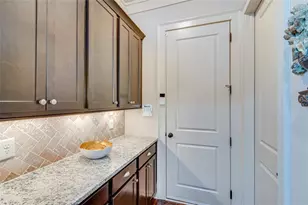 2189 Bessbrook Square, Statham, GA 30666 - Photo 12