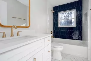 12 Peachtree Cir SE, Marietta, GA 30060 - Photo 20