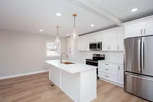 12 Peachtree Cir SE, Marietta, GA 30060 - Photo 4