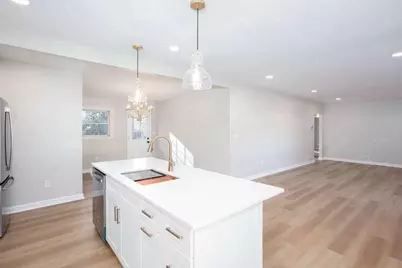 12 Peachtree Circle SE, Marietta, GA 30060 - Photo 6