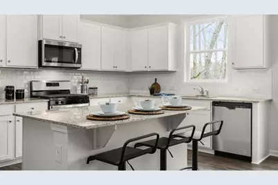 1019 Lost Creek Parkway, Dallas, GA 30132 - Photo 4