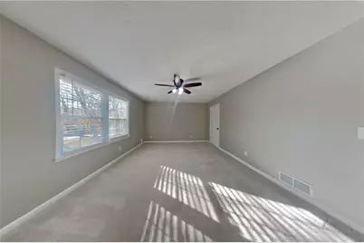 1176 Golden Circle SW, Lilburn, GA 30047 - Photo 8