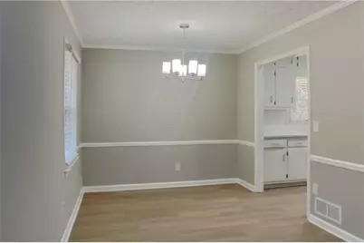 1176 Golden Circle SW, Lilburn, GA 30047 - Photo 6