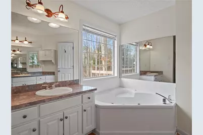 1580 Huntington Hill Trace, Buford, GA 30519 - Photo 24