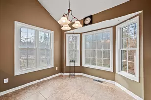 1580 Huntington Hill Trace, Buford, GA 30519 - Photo 20