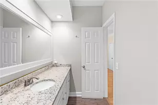 3777 Peachtree Road NE, Atlanta, GA 30319 - Photo 26