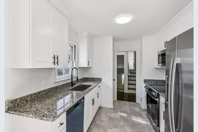 1286 Robin Road NE, Conyers, GA 30012 - Photo 10