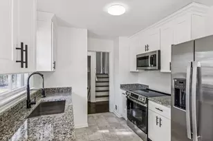 1286 Robin Rd NE, Conyers, GA 30012 - Photo 8