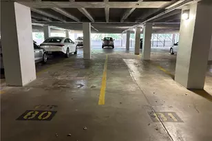 2479 Peachtree Rd NE, Atlanta, GA 30305 - Photo 30