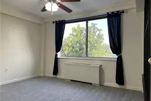 2479 Peachtree Rd NE, Atlanta, GA 30305 - Photo 20