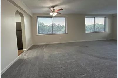 2479 Peachtree Road NE #317, Atlanta, GA 30305 - Photo 10