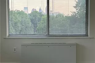 2479 Peachtree Rd NE, Atlanta, GA 30305 - Photo 24