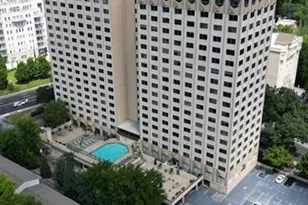 2479 Peachtree Rd NE, Atlanta, GA 30305 - Photo 2
