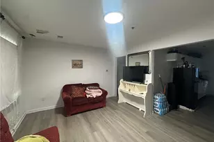 328 NE Roosevelt Circle, Marietta, GA 30060 - Photo 2