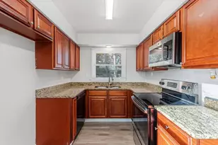 4176 Colony E Dr, Stone Mountain, GA 30083 - Photo 16