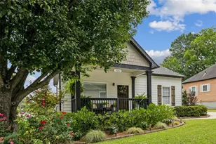 3262 Dogwood St, College Park, GA 30337 - Photo 2