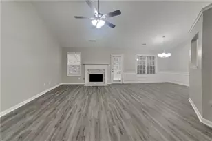 775 James Ridge Dr, Lawrenceville, GA 30045 - Photo 2