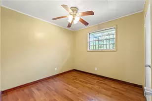 1885 North Dr SW, Atlanta, GA 30331 - Photo 14